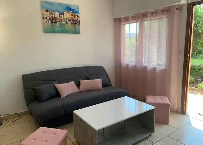Le Venise 3 Etoiles Frejus Apartmán